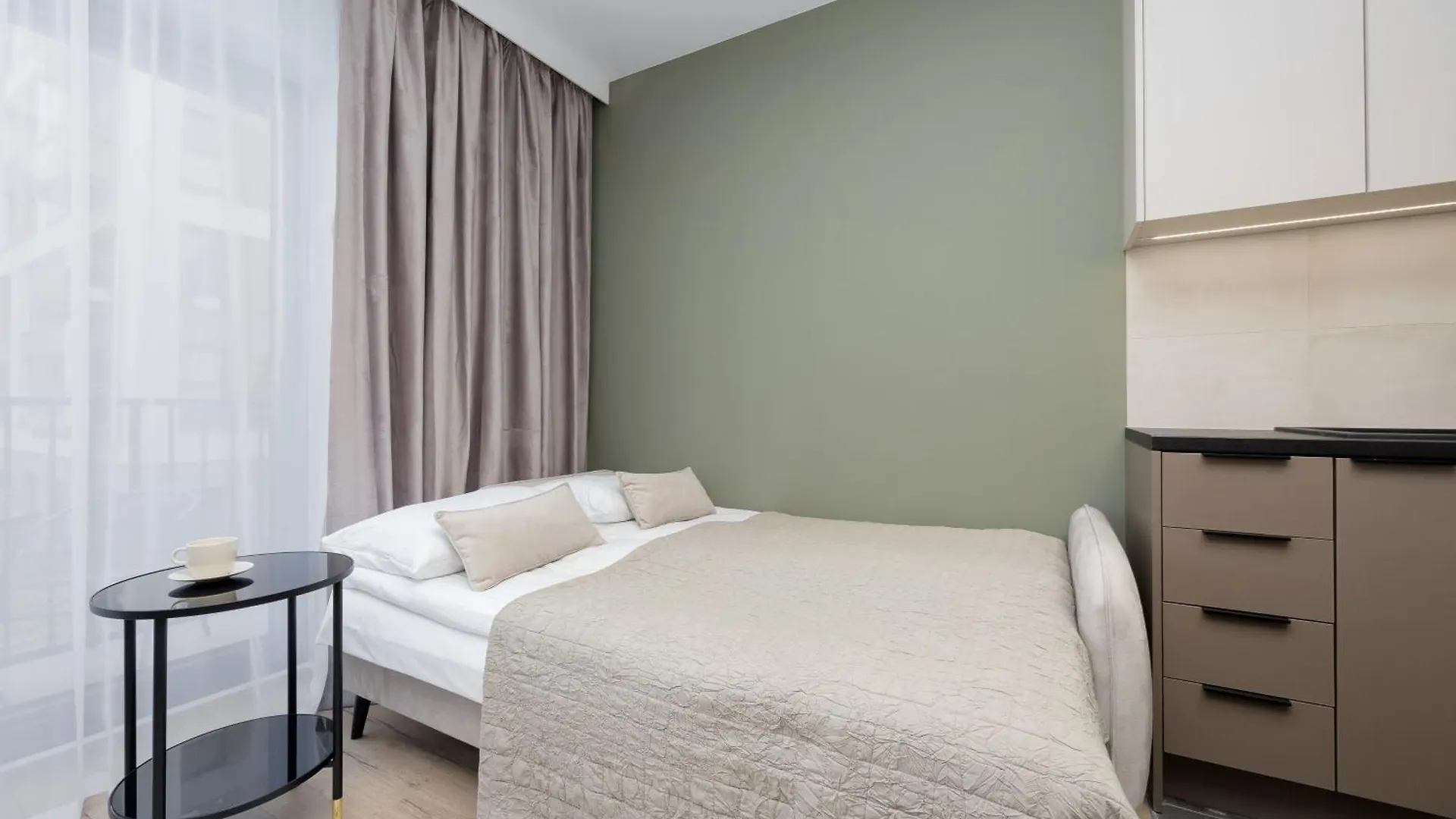 Piekne Studia Dla 3 Osob & Parking Warszawa By Noclegi Renters Lägenhet