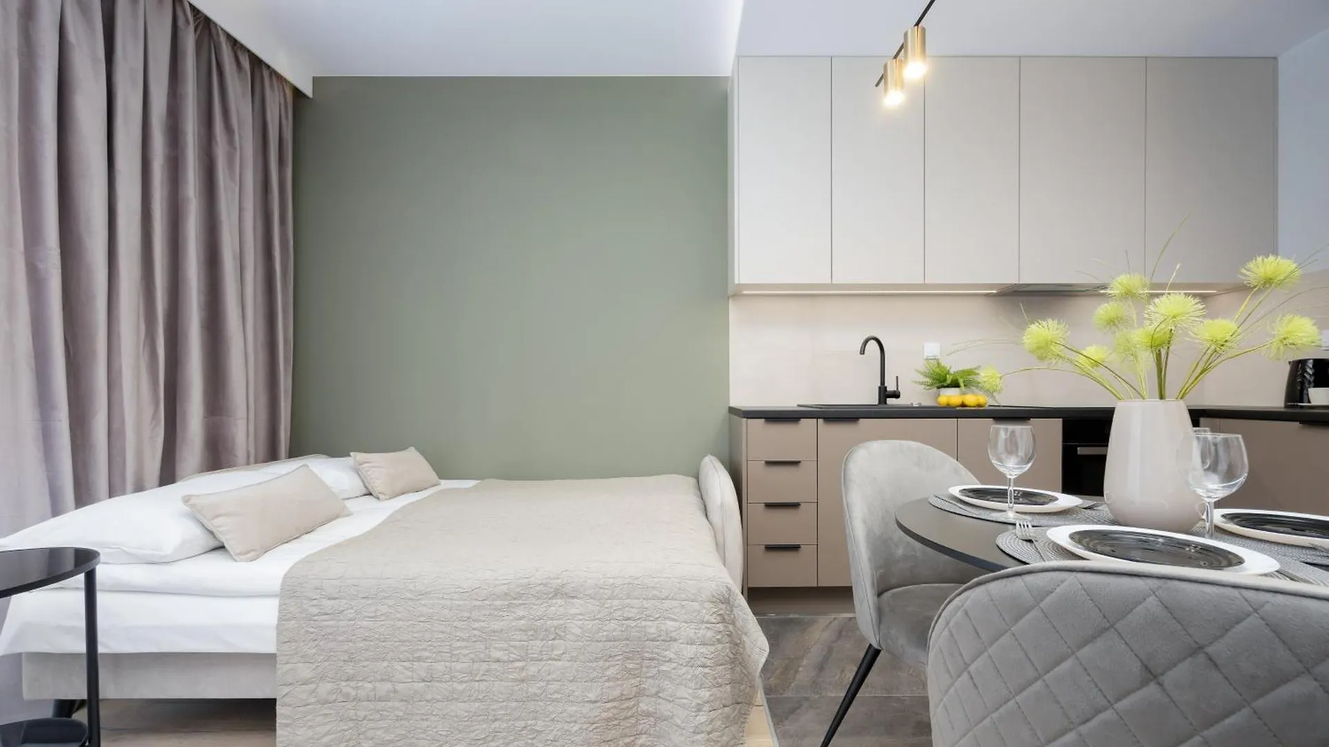 Piekne Studia Dla 3 Osob & Parking Warszawa By Noclegi Renters